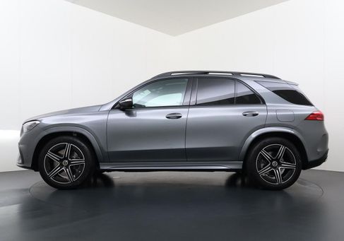 Mercedes-Benz GLE 400, 2025