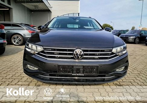 Volkswagen Passat, 2023