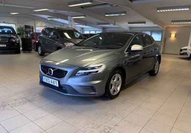 Volvo V40, 2018