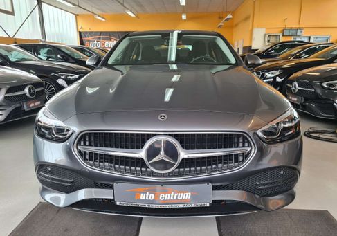 Mercedes-Benz C 200, 2022
