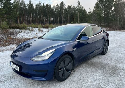 Tesla Model 3, 2020