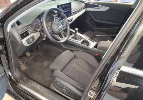Audi A4, 2022