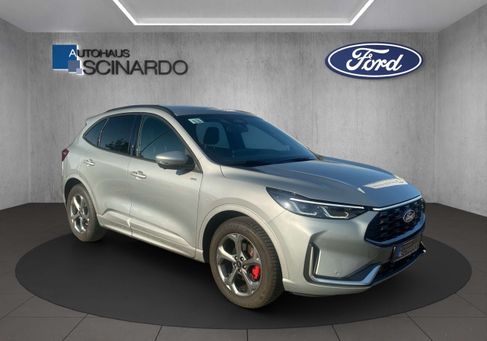 Ford Kuga, 2025