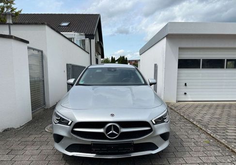 Mercedes-Benz CLA 220, 2021