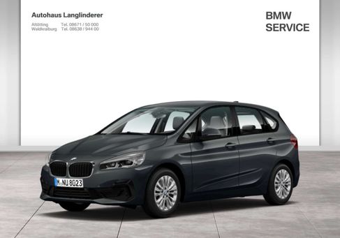 BMW 218, 2021