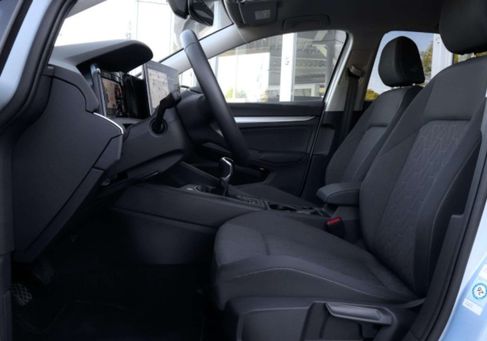Volkswagen Golf, 2025 3
