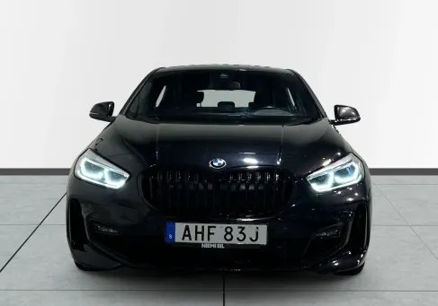 BMW 118, 2022 2