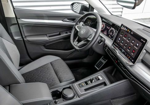 Volkswagen Golf, 2025 3