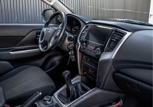 Mitsubishi L200, 2021 2
