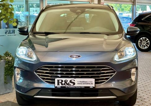 Ford Kuga, 2022