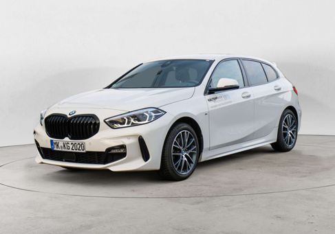 BMW 118, 2024