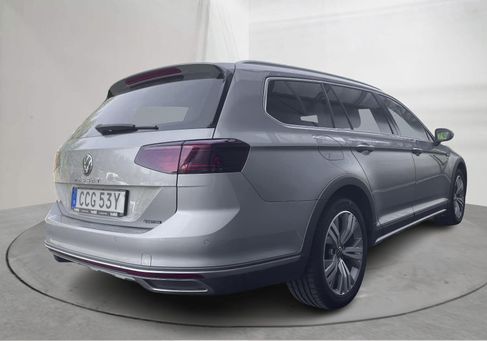 Volkswagen Passat, 2022