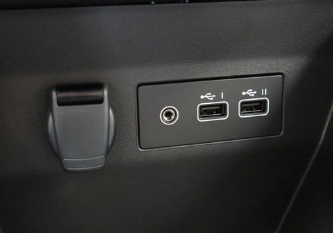 Renault Clio, 2025 3