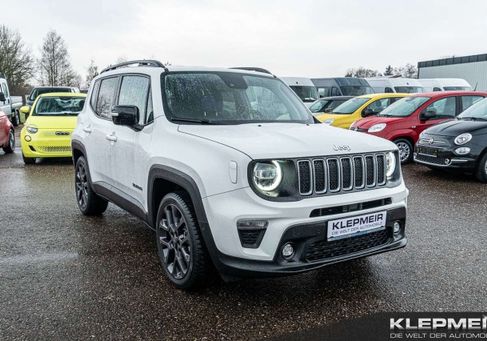 Jeep Renegade, 2024 3