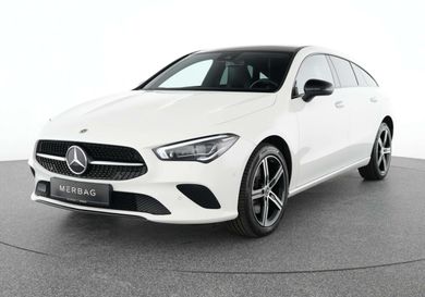 Mercedes-Benz CLA 250, 2022