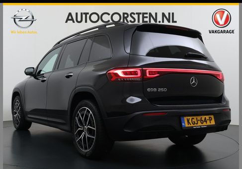 Mercedes-Benz EQB, 2023