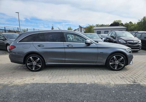 Mercedes-Benz C 300, 2020