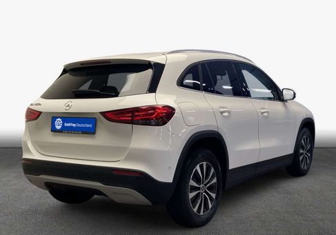 Mercedes-Benz GLA 250, 2022 2