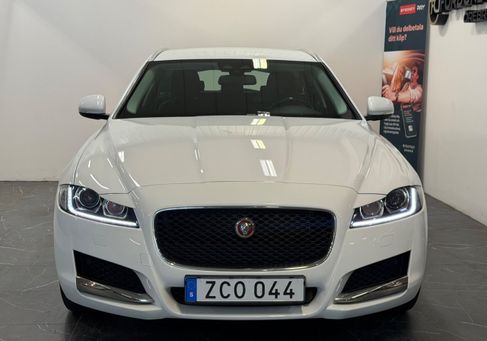 Jaguar XF, 2018 2