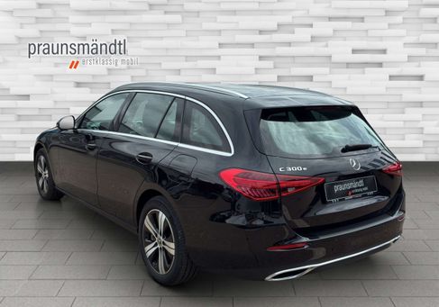 Mercedes-Benz C 300, 2023