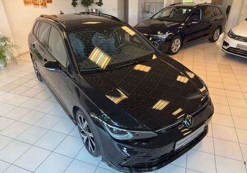 Volkswagen Golf, 2024 3