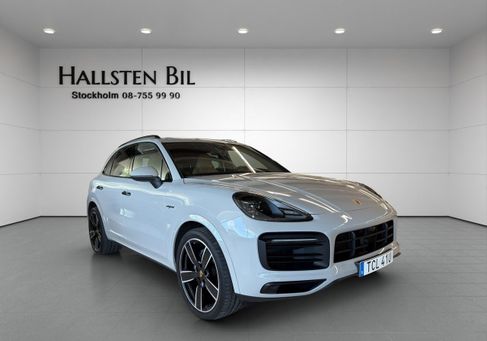 Porsche Cayenne, 2023