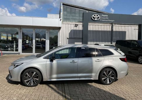 Toyota Corolla, 2025 3