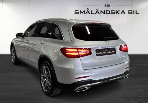 Mercedes-Benz GLC 220, 2019 3