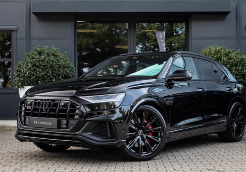 Audi SQ8, 2022