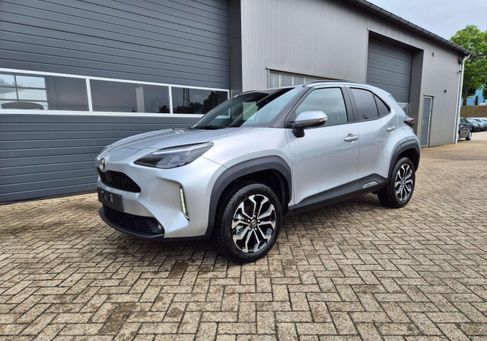 Toyota Yaris Cross, 2025