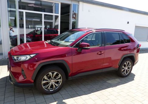 Toyota RAV 4, 2023
