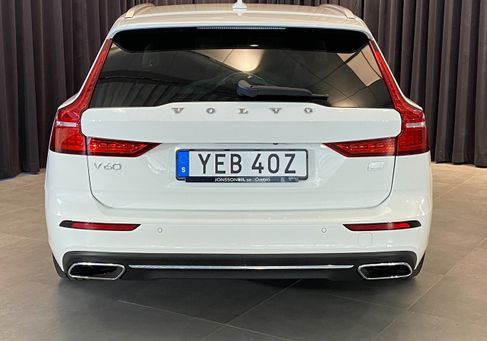 Volvo V60, 2022