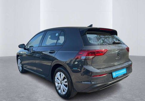 Volkswagen Golf, 2022 3