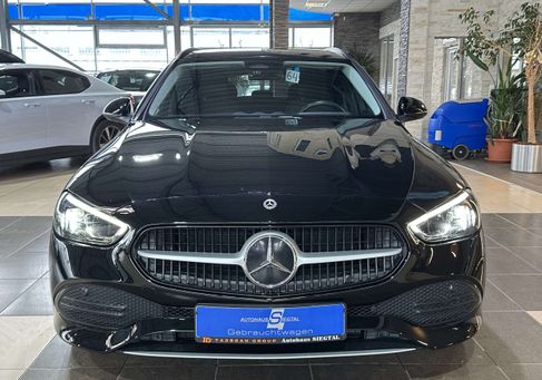Mercedes-Benz C 200, 2022