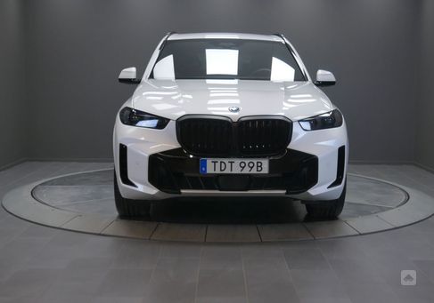 BMW X5, 2025