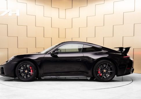 Porsche, 2025