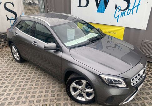 Mercedes-Benz GLA 180, 2017