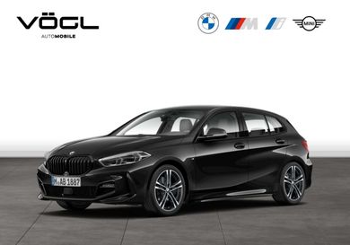 BMW 118, 2023