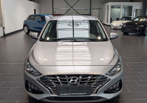 Hyundai i30, 2023 3