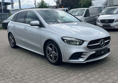 Mercedes-Benz B 200, 2023 2