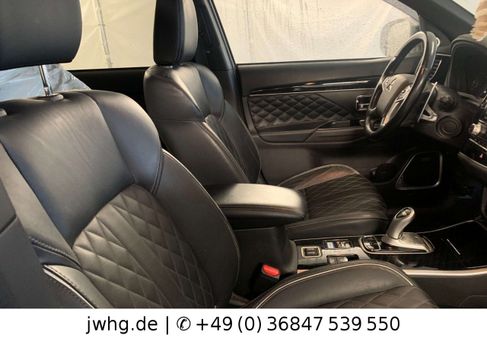 Mitsubishi Outlander, 2021