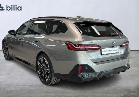 BMW 530, 2025