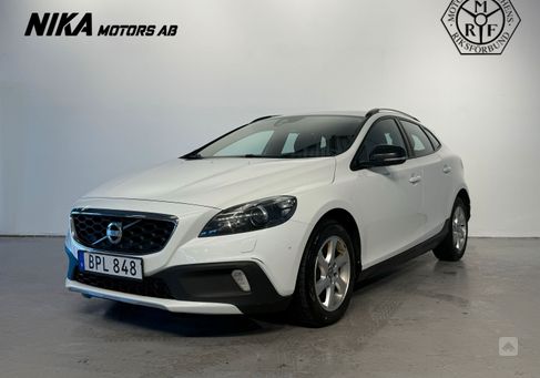 Volvo V40 Cross Country, 2014