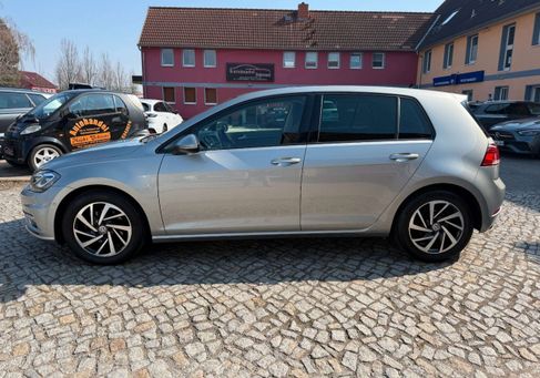 Volkswagen Golf, 2018 3