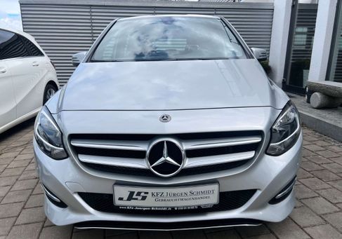 Mercedes-Benz B 180, 2018