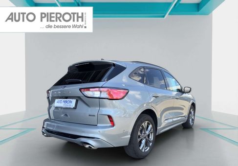 Ford Kuga, 2022