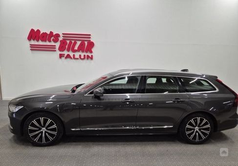 Volvo V90, 2021