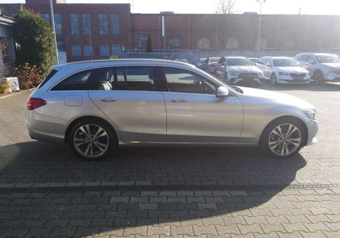 Mercedes-Benz C 300, 2018