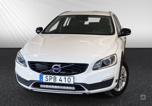 Volvo V60 Cross Country, 2017