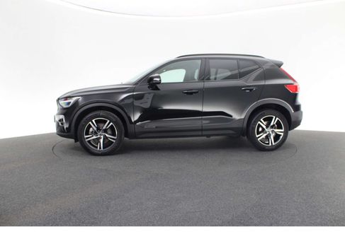 Volvo XC40, 2023 2